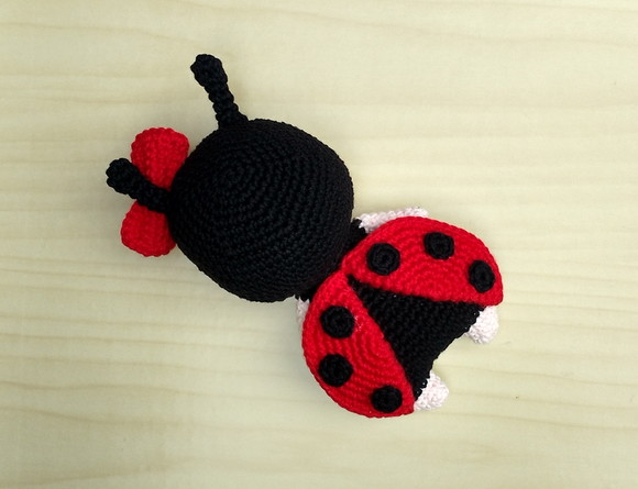 Joaninha Gaby Amigurumi - Imagem 3