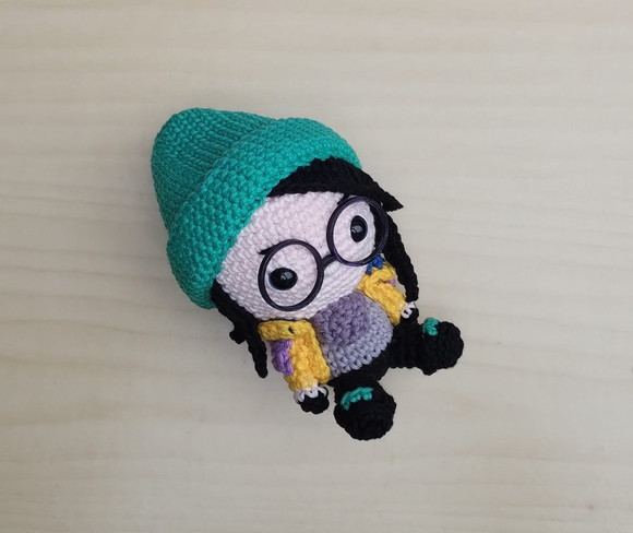 Agente Killjoy Amigurumi - Imagem 4