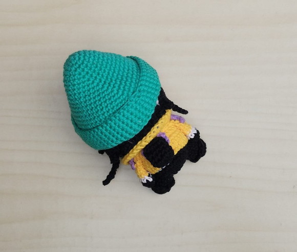 Agente Killjoy Amigurumi - Imagem 5