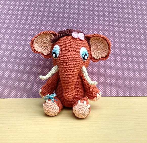 Mamute Amora Amigurumi - Imagem 2