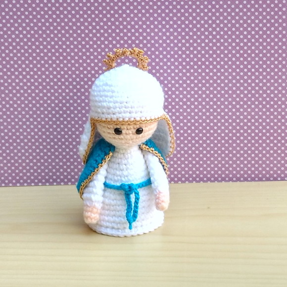 Nossa Senhora das Graças Amigurumi - Imagem 2
