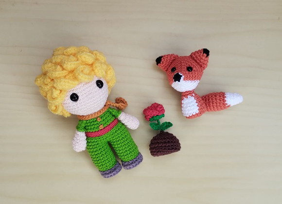 o Pequeno Príncipe, a Raposa e a Rosa Amigurumi - Imagem 2