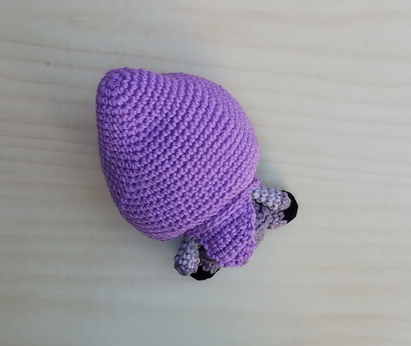 Agente Omen Amigurumi - Imagem 4