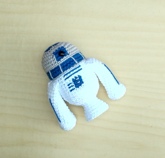 R2D2 Amigurumi - Imagem 4