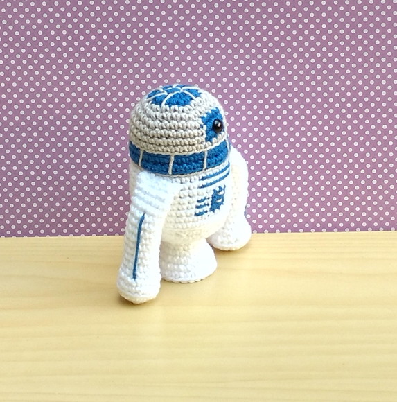 R2D2 Amigurumi - Imagem 2
