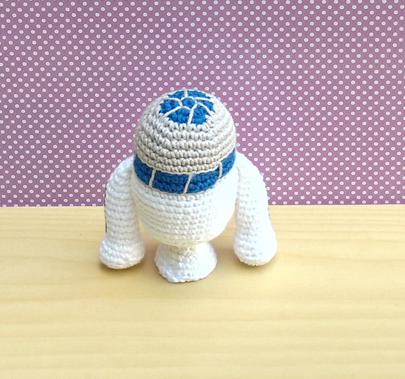 R2D2 Amigurumi - Imagem 3
