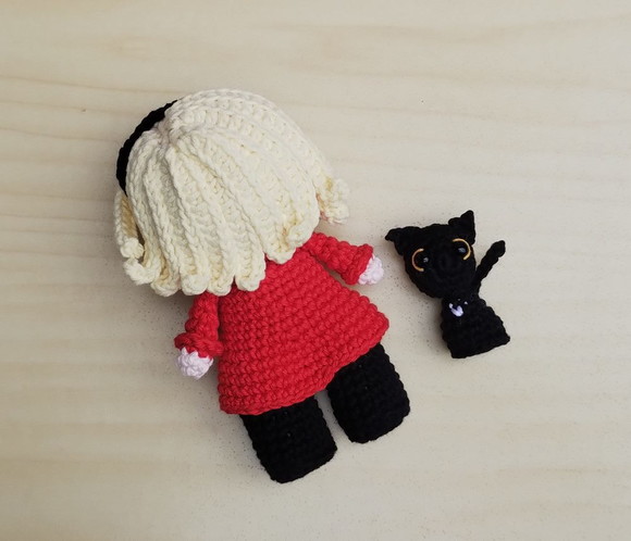 Sabrina e Salém Amigurumis - Imagem 4