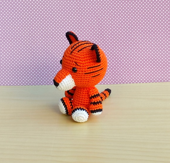 Safári Baby - Tigre Orange Amigurumi - Imagem 3