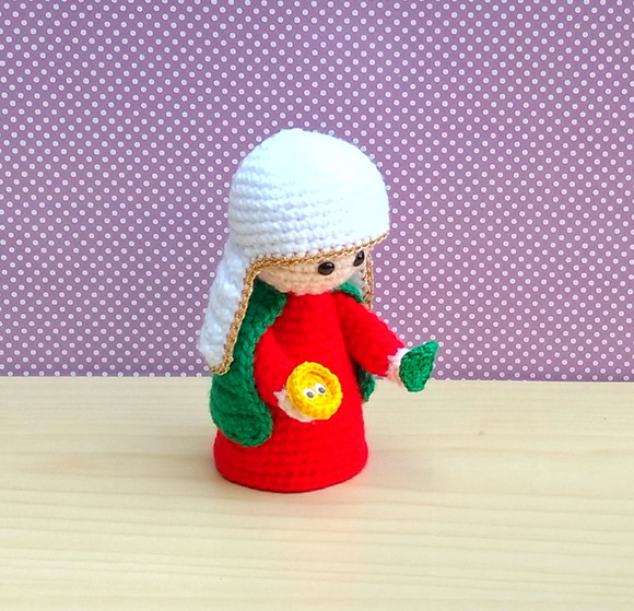 Santa Luzia Amigurumi - Imagem 2