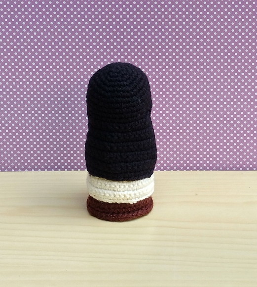 Santa Teresinha do Menino Jesus Amigurumi - Imagem 3