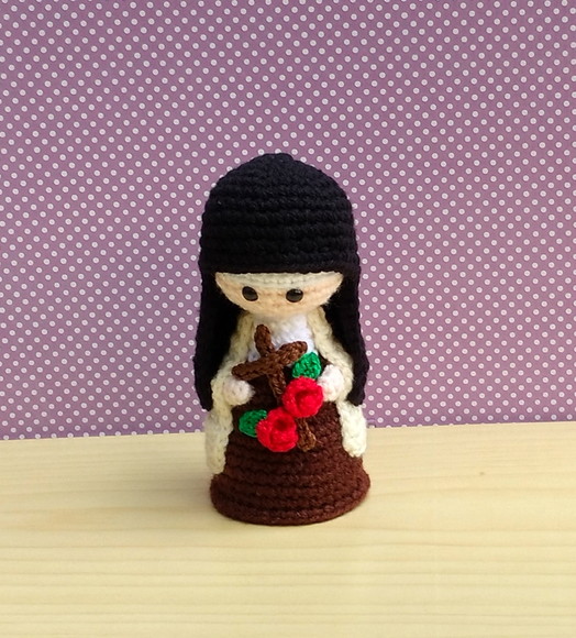 Santa Teresinha do Menino Jesus Amigurumi - Imagem 2