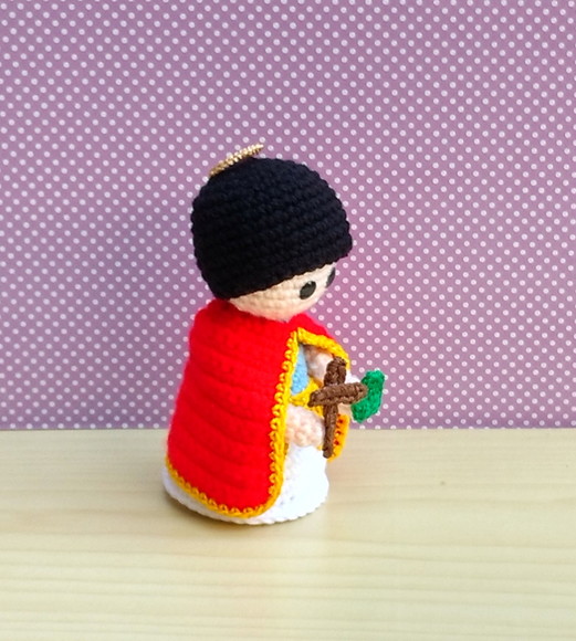 Santo Expedito Amigurumi - Imagem 2