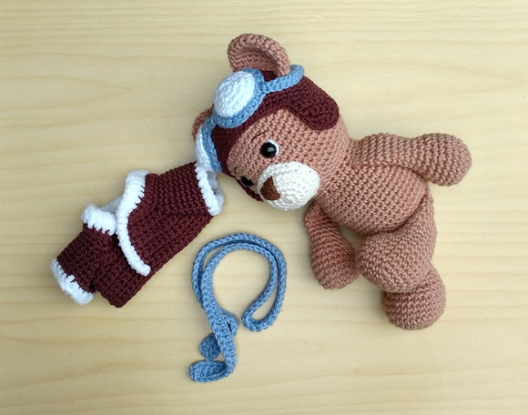 Urso Aviador Álvaro Amigurumi - Imagem 4