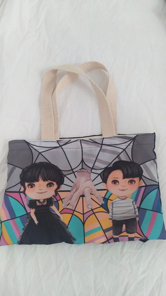 Bolsa Ecobag Wandinha ! - Imagem 2