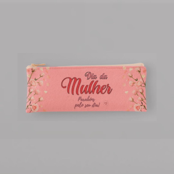 Nécessaire Dia Internacional da Mulher !