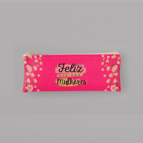 Nécessaire Dia Internacional da Mulher !
