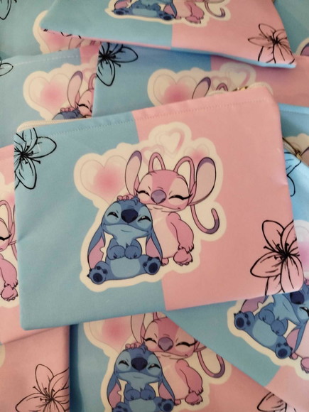 Necessaire Stitch