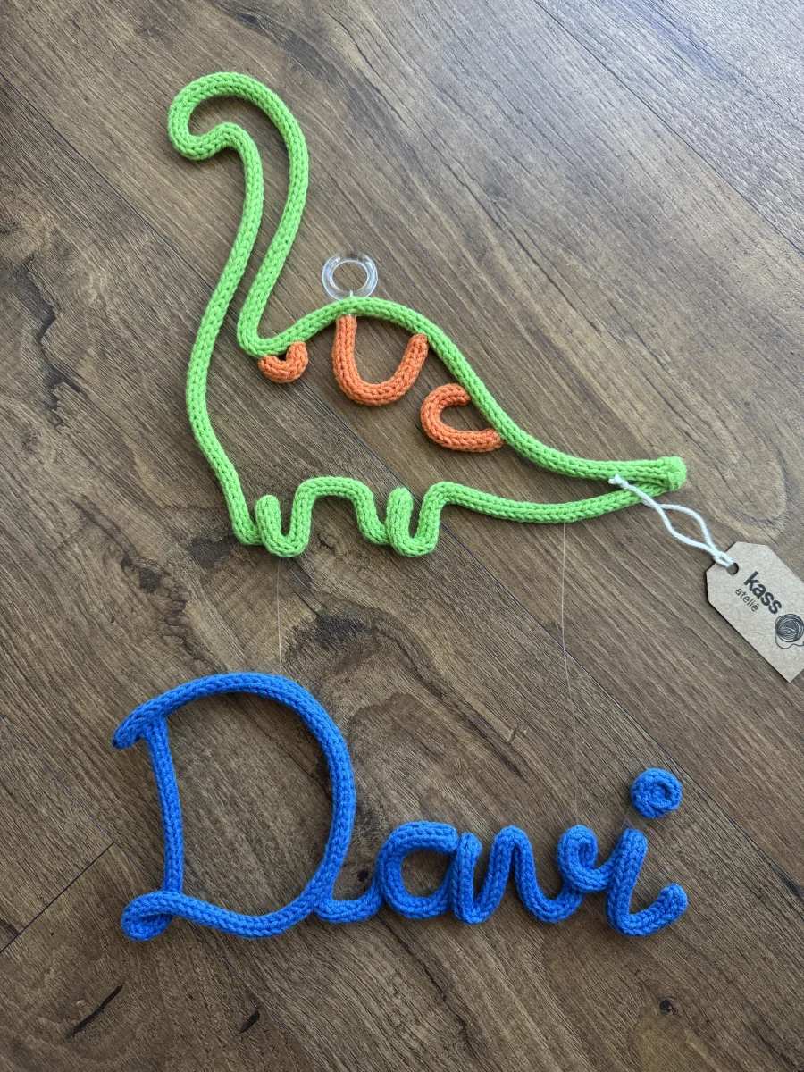 Decoração de porta ou parede Dinossauro com nome personalizado - Imagem 1