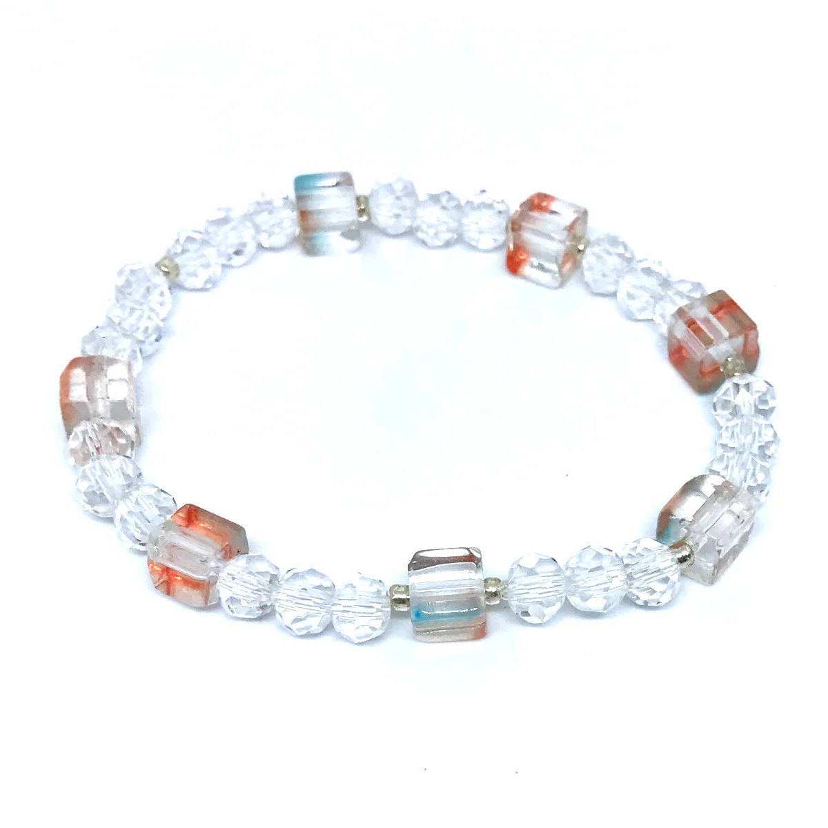 Conjunto Exclusivo de Pulseira e Brincos com Cristais Dadinho e Facetado Brilhe em todos os momento - Imagem 4