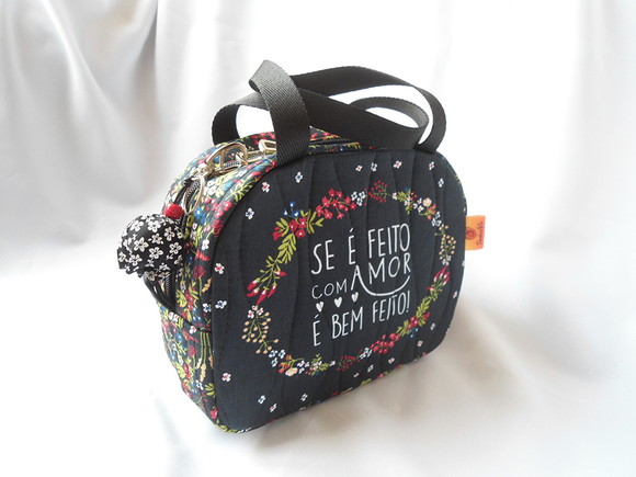 91. Bolsa de Mão em Tecido com Frase - Imagem 4