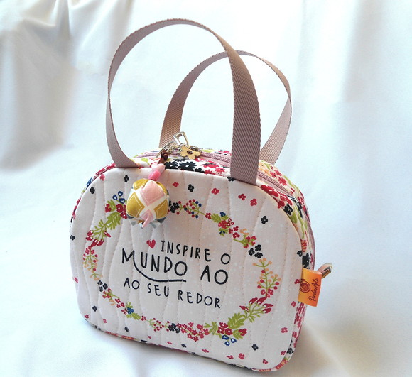 97. Bolsa de Mão em Tecido com Frases Motivadoras - Imagem 5