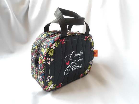 99. Bolsa de Mão em Tecido com Frase - Imagem 5