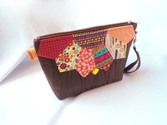 83. Necessaire Flor de Tecido - Imagem 4