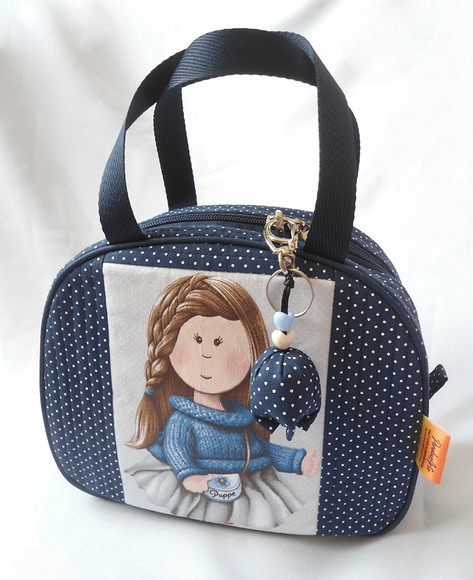 76. Bolsa de Mão em Tecido Menina - Imagem 5