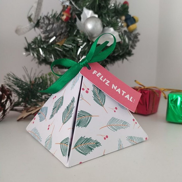 Caixa com Tag para Lembrancinhas Natal