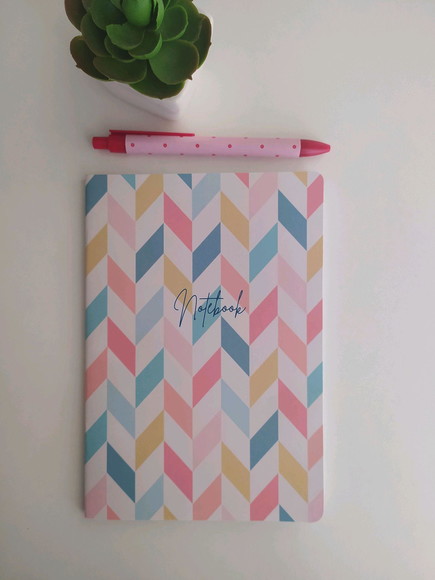 Caderno Pontilhado, Quadriculado, com Pauta ou sem Pauta.