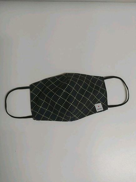 Máscara de Proteção com 3 Camadas de Tecido