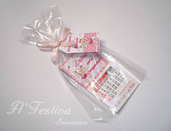 Calendário Menina Rosa Bolinhas Brancas