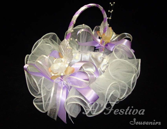 Cestinha Porta Alianças Flor Lilás