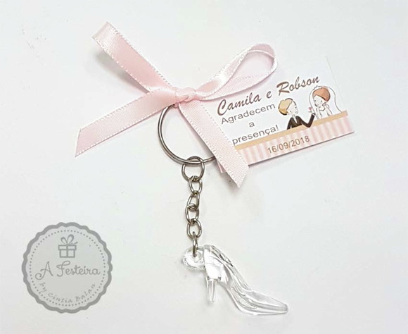 Chaveiro Sapatinho com Laço e Tag Personalizado
