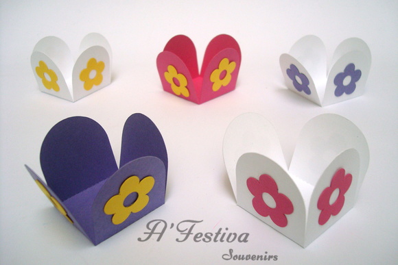 Forminha Floral Branca