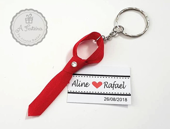 Mini Gravata Chaveiro com Strass e Tag Personalizado