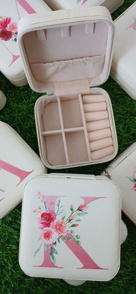 Porta-joias Personalizado com Inicial Floral - Imagem 2