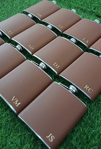 Garrafa Cantil Masculina Personalizada com Iniciais Dourado - Imagem 5
