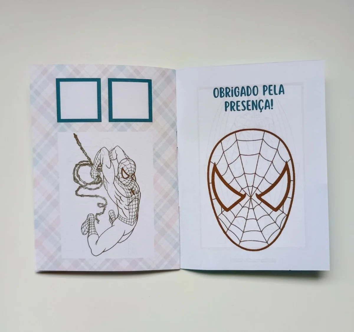 Álbum de Figurinhas e Livrinho de Colorir Lembrancinha Personalizada Aniversário Homem Aranha - Imagem 6