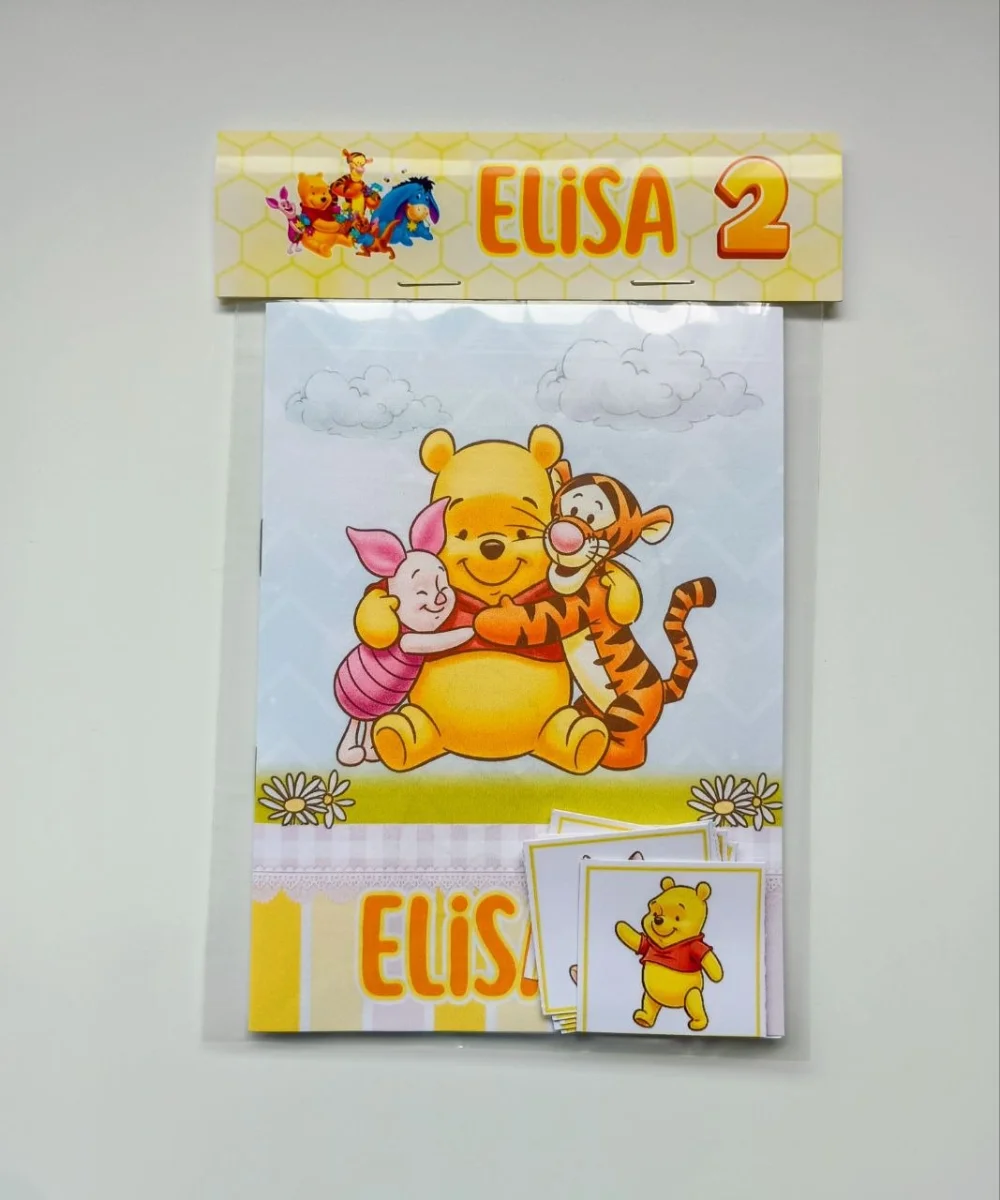 Álbum de Figurinhas e Livrinho de Colorir Lembrancinha Personalizada Aniversário Ursinho Pooh - Imagem 1