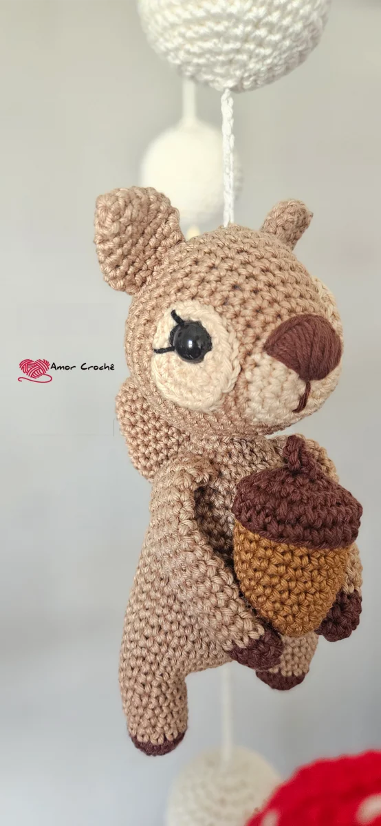 Móbile de Berço Para Quarto de Bebê em Crochê Amigurumi Tema Bosque Encantado - Imagem 4