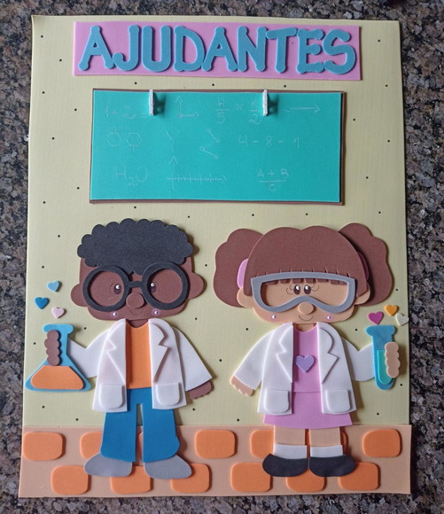 Kit Sala de Aula Pequenos Cientistas com 5 Cartazes - Imagem 3