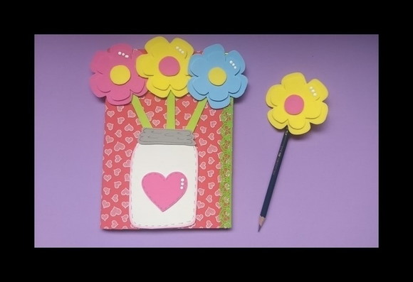 Caderno Pequeno e Ponteira Primavera