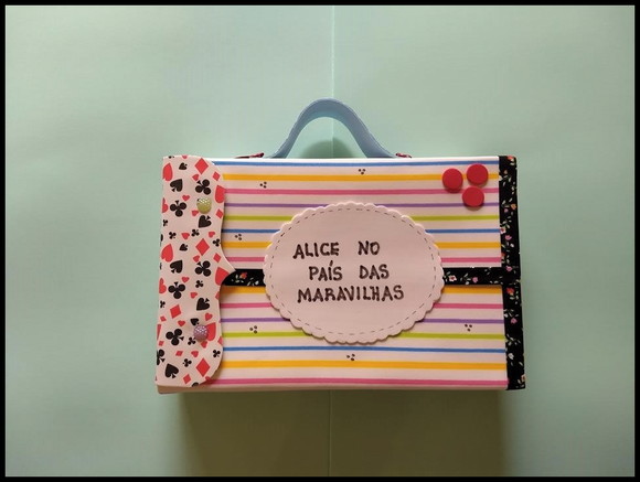Maleta de história Alice no país das maravilhas - Imagem 2