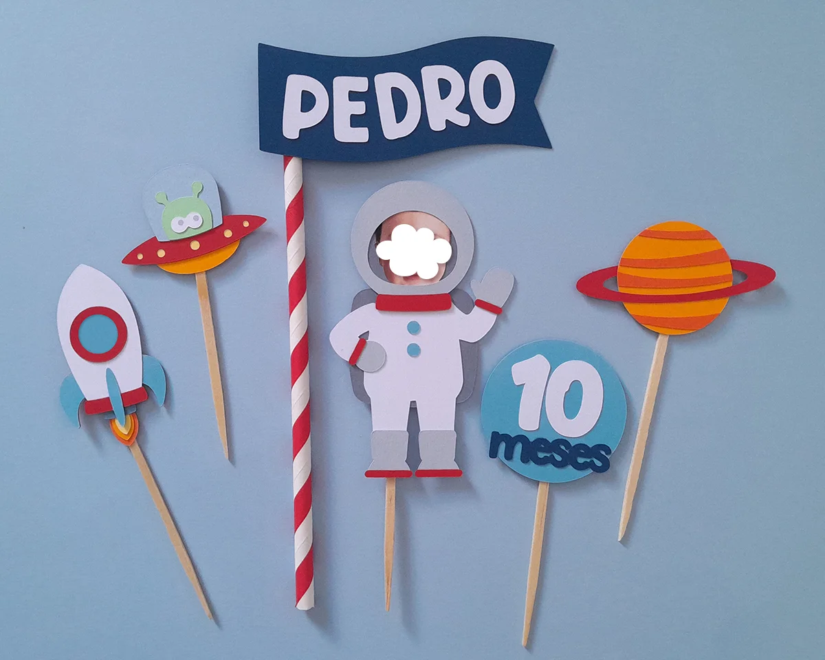 Topo de Bolo Astronauta com Foto de Rostinho de Criança